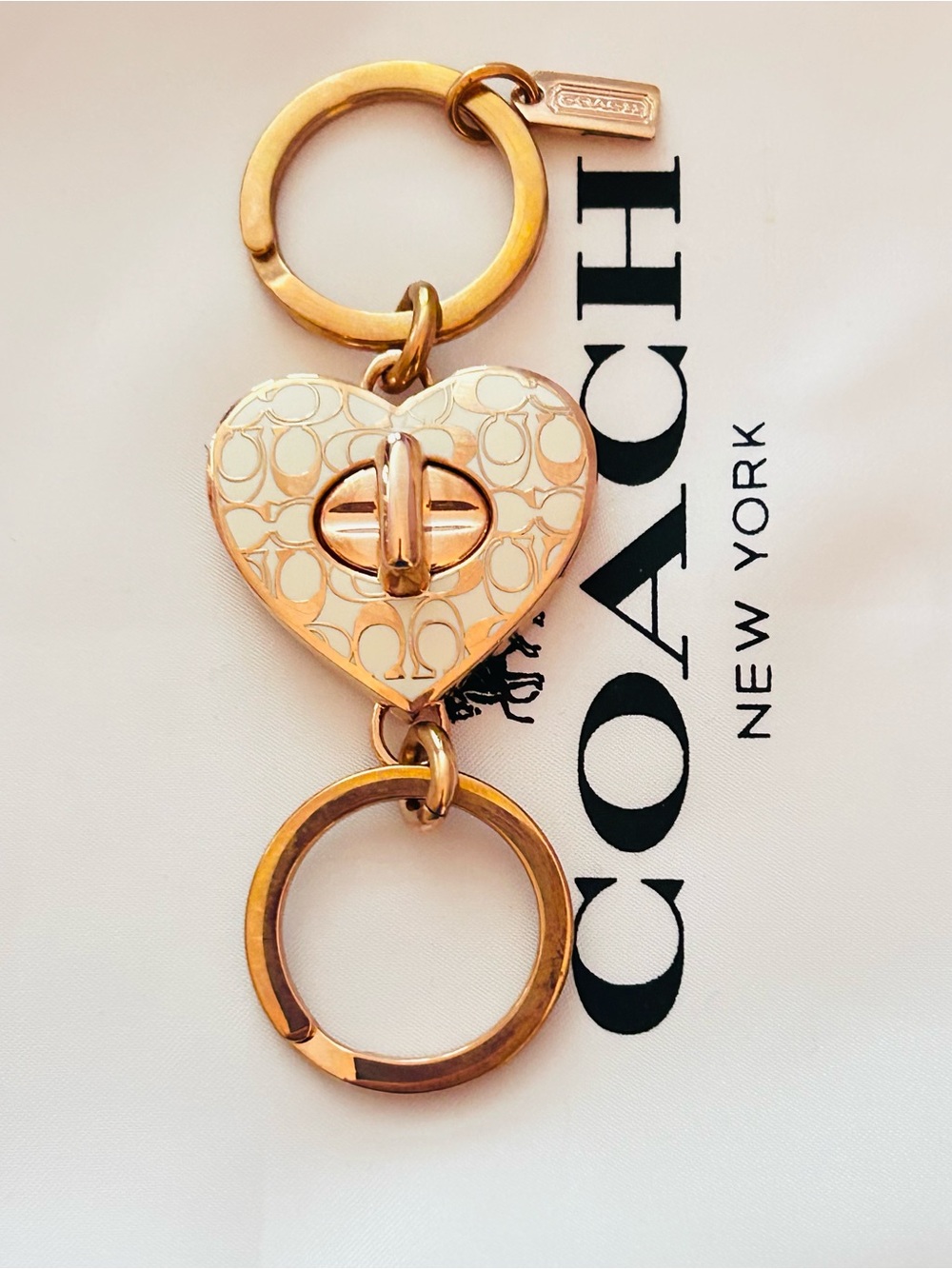 EXTREMELY RARE Coach Y2K Valet Rose Gold Heart Charm Keychain/ Bag Charm